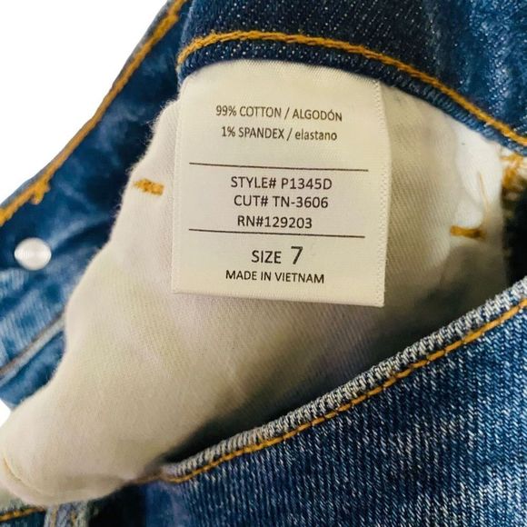 5 for $30 Fashion Nova Ripped Jeans Blue Juniors Size 7 Excellent Condition EUC - Picture 4 of 4